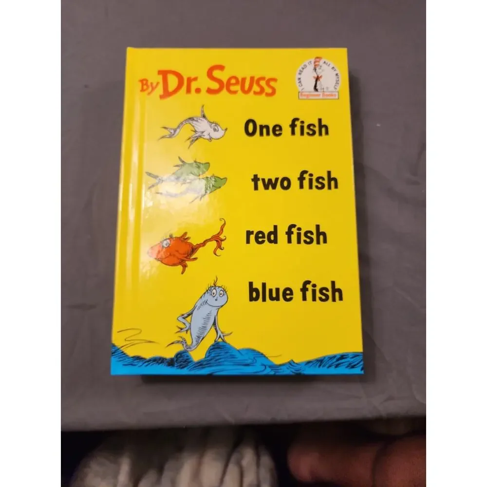 Lot Of 4 Dr Seuss